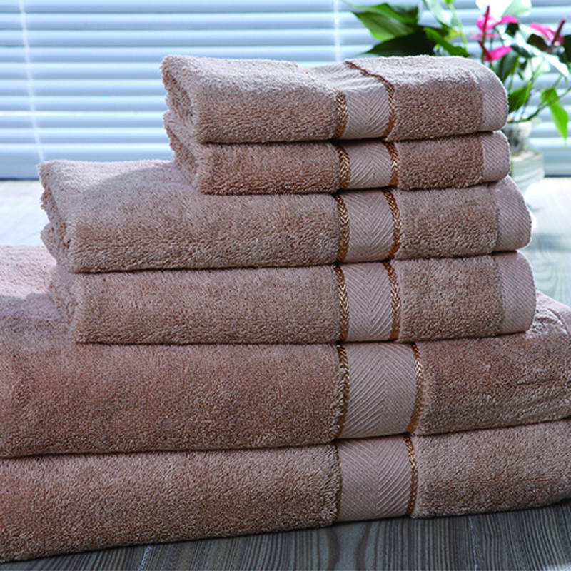 https://www.petophotelsupply.com/image/cache/catalog/Hotel-Towels/Bath-Towels/Star-Hotel-16S-Cotton-Yarn-Dyed-Dobby-Jacquard-Bath-Towel-Brown-800x800.jpg