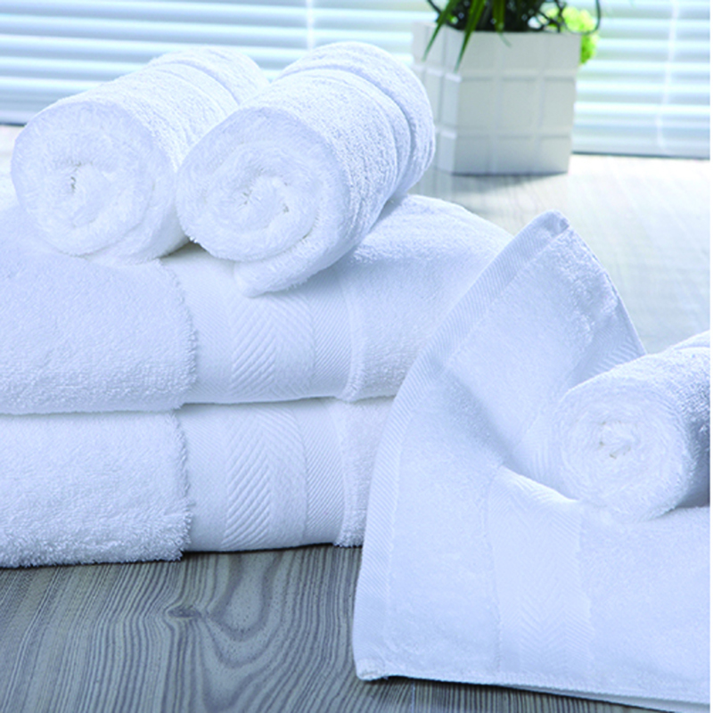 https://www.petophotelsupply.com/image/catalog/Hotel-Towels/Bath-Towels/Star-Hotel-16S-Cotton-Dobby-Jacquard-Bath-Towel.jpg