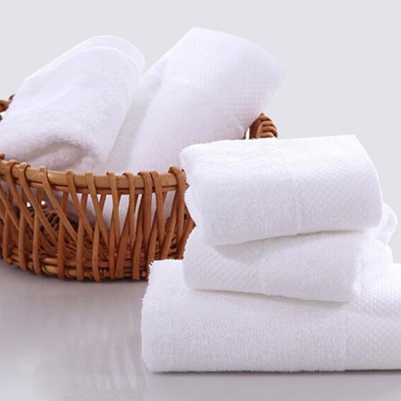 https://www.petophotelsupply.com/image/catalog/Hotel-Towels/Face-Towel/16s-Hotel-Cotton-Face-Towel.jpg